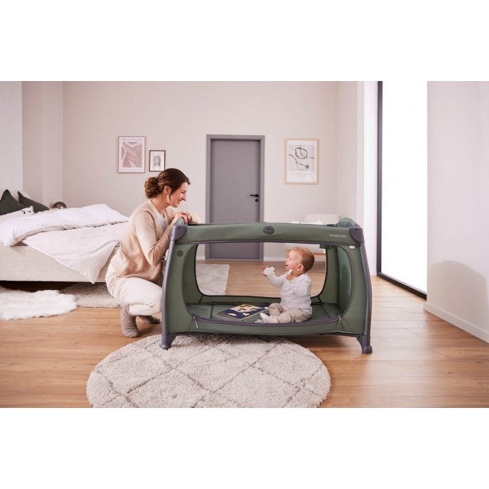 Hauck Travel Cot Play n Relax Centre Dark Green