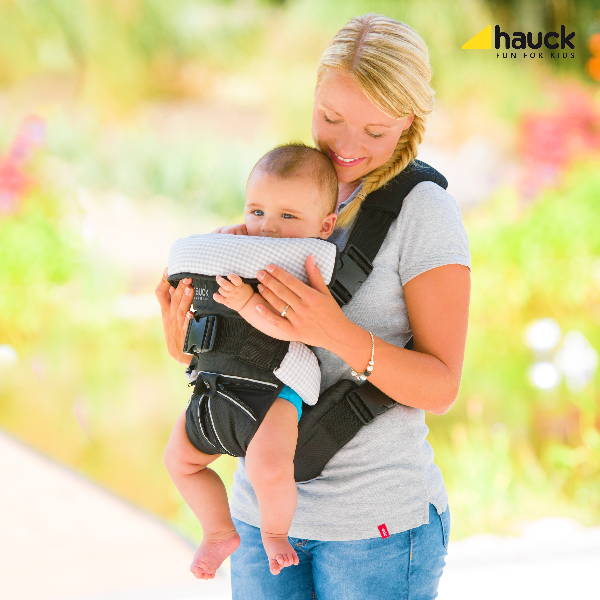 Hauck baby hot sale carrier