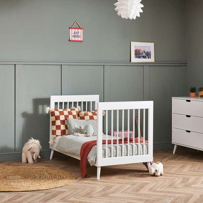 Obaby Cotbed Maya Nordic White